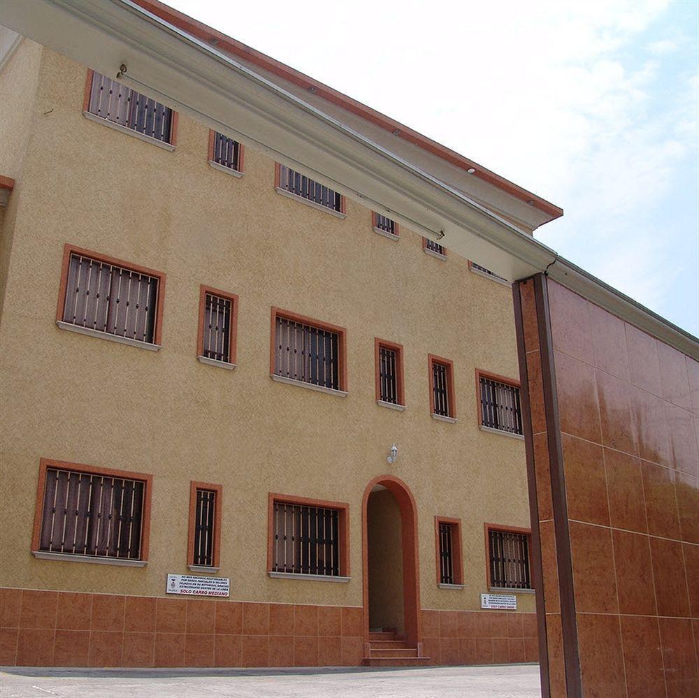 Capital O Hotel Valencia Puebla Exterior foto